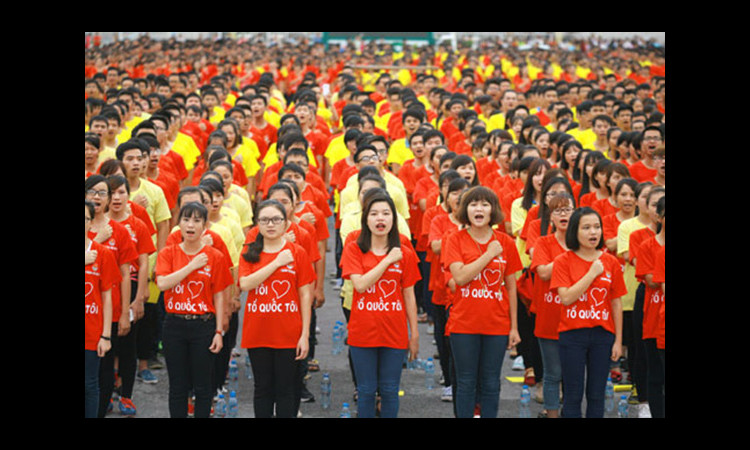 Lối sống "chuẩn mực" của người trẻ Việt
