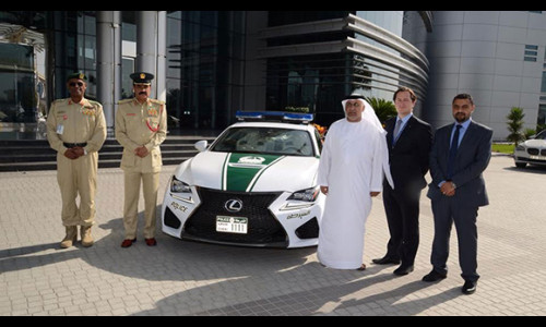 Dàn xe khủng của cảnh sát Dubai