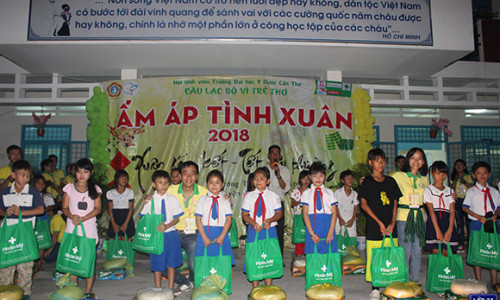 BV Hoàn Mỹ Cửu Long triển khai chương trình ‘Xuân Yêu Thương 2018’ góp phần giúp bà con nghèo vui Xuân đón Tết