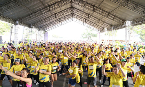 Sun Life Việt Nam – Nhà tài trợ chính thức giải chạy bộ Resolution Run 2018