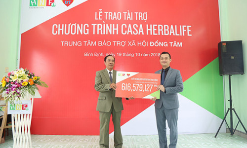 Quỹ Herbalife Nutrition trao tài trợ năm thứ 6 cho Chương trình Casa Herbalife Đồng Tâm (Bình Định)