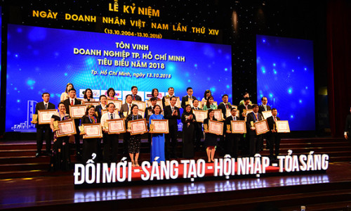 Khách sạn Rex Sài Gòn đạt danh hiệu doanh nghiệp tiêu biểu 2018