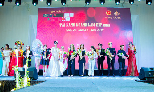 Tài năng ngành làm đẹp 2019 tổ chức thành công  Đêm Vinh Danh